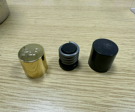 香水盖配重铁件